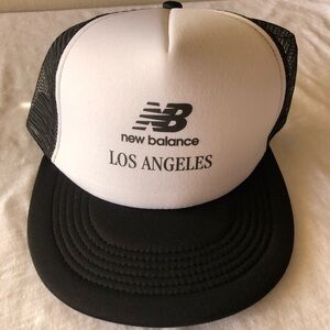 New balance trucker hat , new no tags